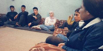 Ciwanên gundewarên Kobanê ji bo rêxistinkirina komînan civînek li dar xistin