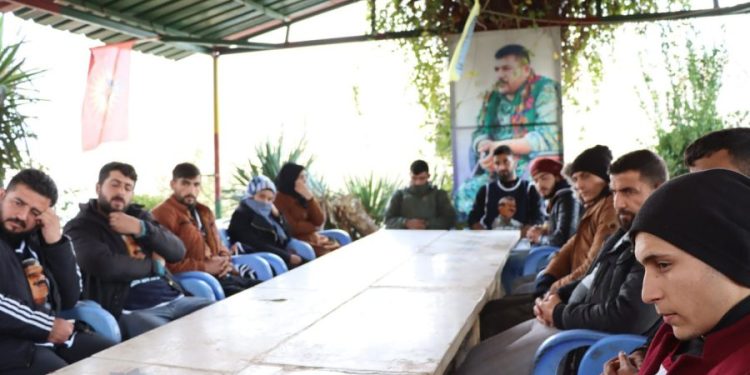 Ciwanên Minbic fikirê Rêber Apo dixwînin