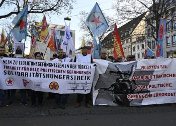 Greva birçîbûnê ya li Ewropayê ya piştgiriya girtiyên PKK û PAJK li dijî tecrîdê di roja 2’yan de ye