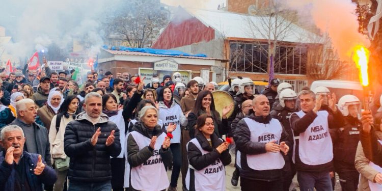 Meşvanên Azadiyê li Dêrsimê Sakîne Cansiz û Aysel Dogan bi bîr anîn