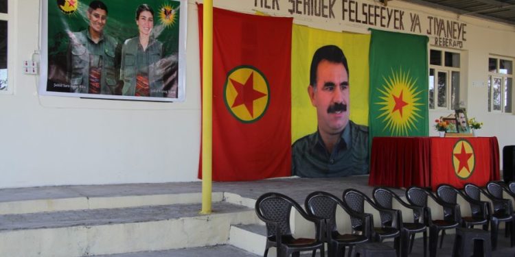 Li Mexmûrê ji bo Şehîd Sara û Bîşeng konê sersaxiyê hat vedan