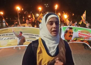 Ciwanên Dêrazor ji bo şermezarkirina Komploya li dijî Rêber Apo daketin qadan