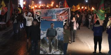 Ciwanên Helebê bi meşekê piştgirî da HRE’yê