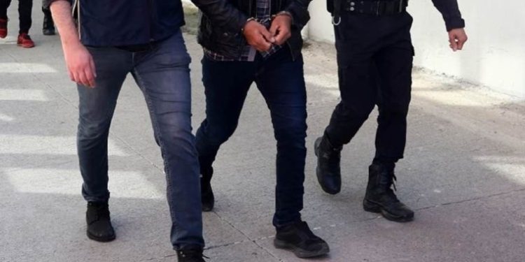 Li Mûşê 3 ciwan hatin binçavkirin