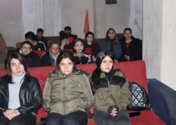 Jinên Ciwan ên Kobanê Viyan Soran bibîranîn