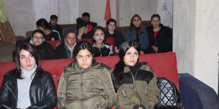 Jinên Ciwan ên Kobanê Viyan Soran bibîranîn