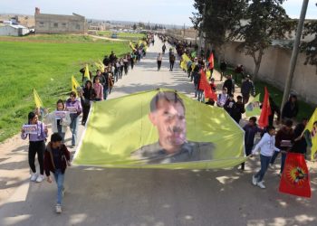 Bi pêşengtiya Jinên Ciwan ên Şehba banga tolhildana Şehîd Sara û Şehîd Bişeng hat kirin