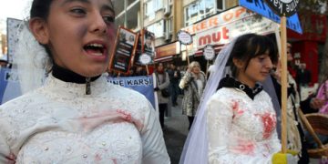 Li Tirkiye di sala 2023’an de 10 hezar û 471 zarok hatine zewicandin