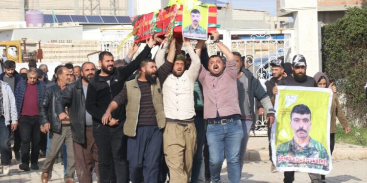 Cenazeyê şehîd Rohat Hesekê hat veşartin