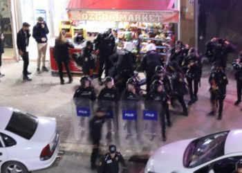 Polîsan êrişî DEM Partiyiyan kir, hevserokê bajar hate binçavkirin