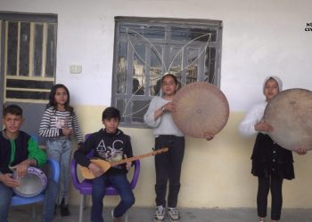 Koma Zarokan a ‘Kûlîlkên Rojava’ ji bo Newroz xwe amade dike