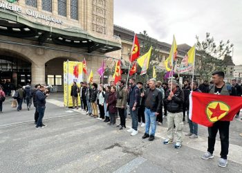 Ciwan û gelê Kurdistanê li Lozanê li ser piyan e