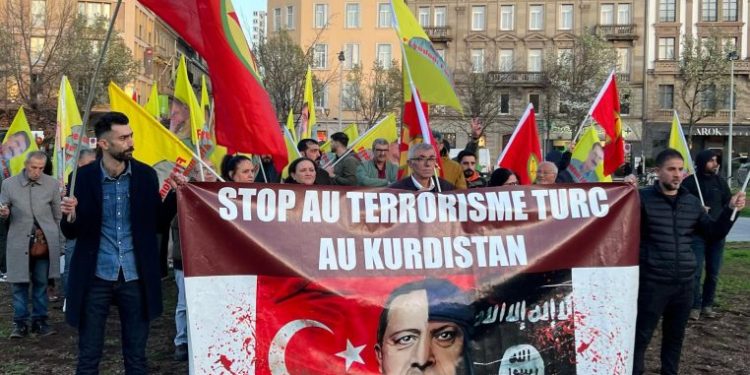 Çalakiyên protestoyî berdewam dikin