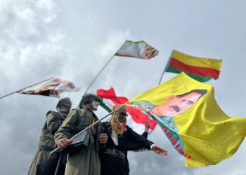 Ciwanên endamên TCŞ û TekoJIN’ê Newroza Frankfurtê pîroz kirin