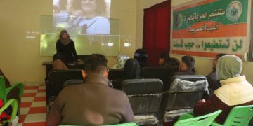 Jinên Ciwan ên Tebqa semînerekî li ser 8’ê adarê li darxistin