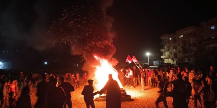 Ciwanên Reqa di roja duyemîn de pîrozkirina Newrozê berdewam dikin