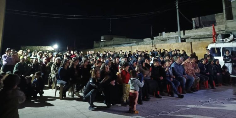 Ciwanên Şoreşger ên Efrînê mizgîniya gerîla belav dikin