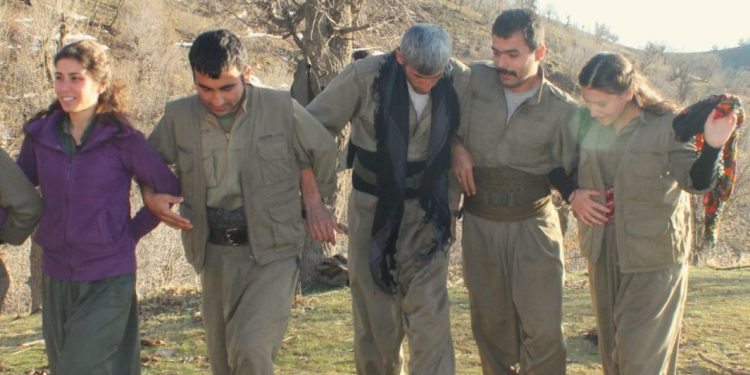 KCR: Em hevrêyê xwe yê hêja û fermandar Heval Tolhildan bi rêzdarî û minetdarî bi bîr tînin!