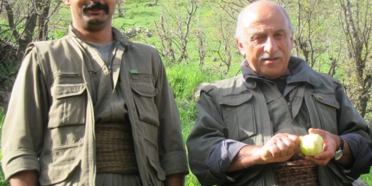 KCR: Em hevrêyê xwe yê hêja û fermandar Heval Tolhildan bi rêzdarî û minetdarî bi bîr tînin!