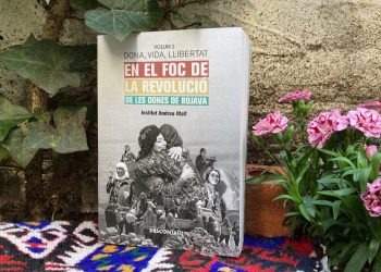 Pirtûka ‘Jin Jiyan Azadî. Di agirê şoreşa jinên Rojava de’ hat weşandin