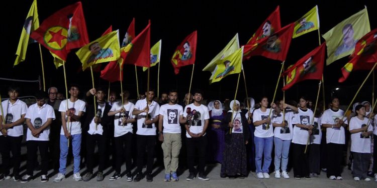 ‘Rêbertî hebûn û nasname da ciwanan’