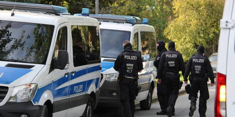 Li Elmanya 3 zarok bi gumana ‘êrişekê teror dikin’ hatin girtin