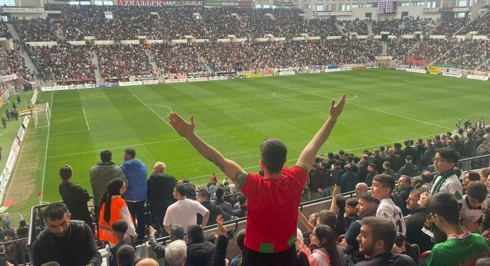 Amedsporê, Înegolspor 5 û 2 têk bir û gaveke din nêzîkî şampiyoniyê bû