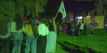 Bi pêşengiya ciwanên PYD’ê rojbûna 75’emîn a Rêber Apo hat pîroz kirin