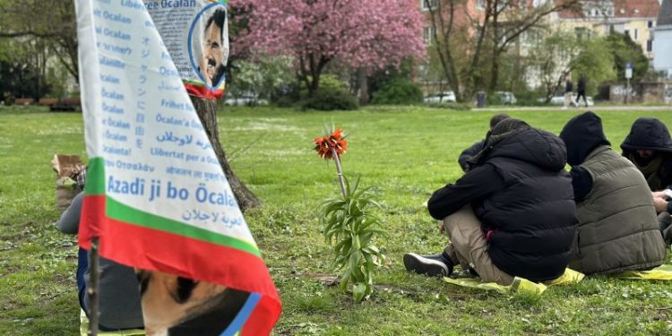 Ciwanên Stûttgartê: “Hêza me îdeolojiya Rêber APO ye”