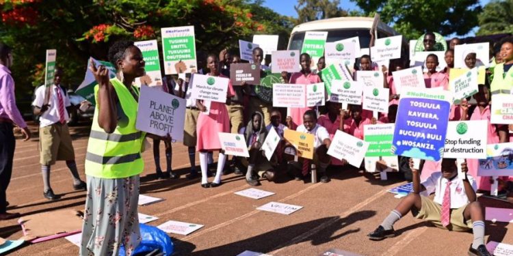 Bi sedan ciwan tevlî greva avhewayê ya cîhanî dibin