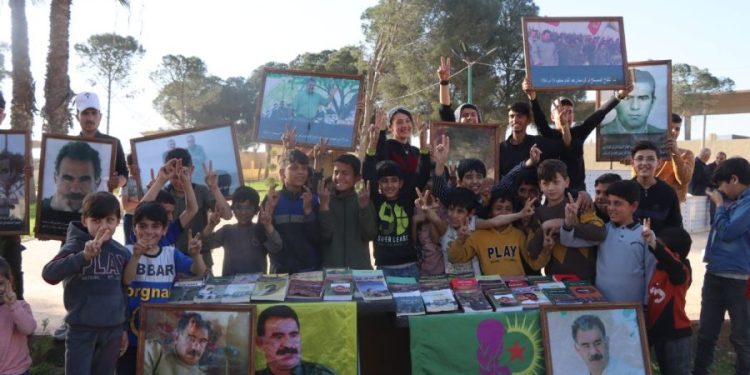 Çalakiya pirtûkxaneya gerok a Jinên Ciwan û ciwanên PYD’ê ên Reqayê ji bo 4’ê Nîsanê bi dawî bû