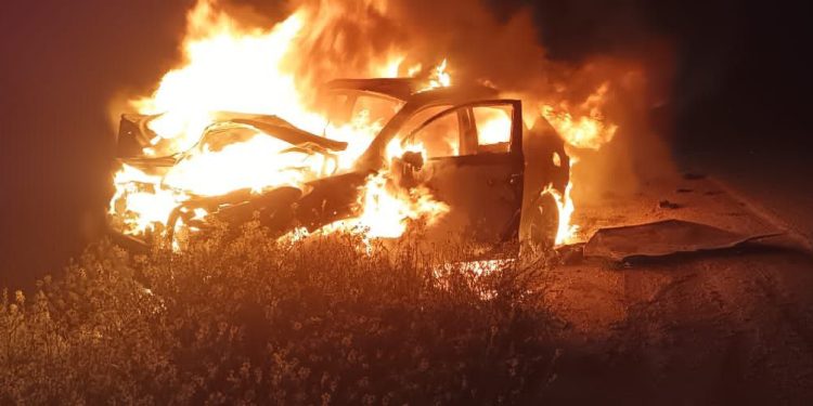 LEZGÎN – Li gundekî Kobanê wesayîtek hat bombebarankirin