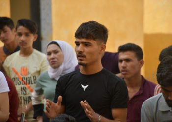 Tevgera Xwendekaran li Reqa civînên girseyî li darxist