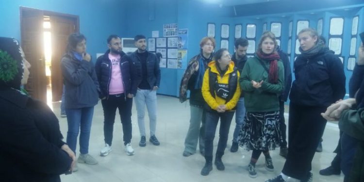 Nûnerên Enternasyonalist li gel Ciwanên Welatparêzên Kurdistanê serdana Helebce û Hewramê kirin