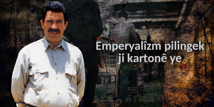 Emperyalîzm pilingek ji kartonê ye