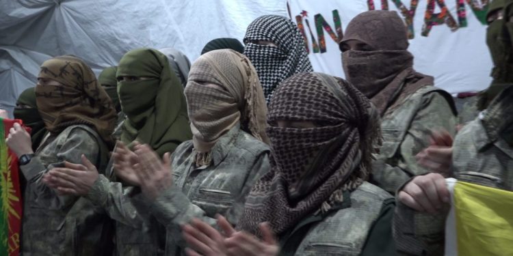 26 jinên ciwan ji bo tolhildana Şehîd Bişeng û Şehîd Sara tevlî Rêbertiyê bûn