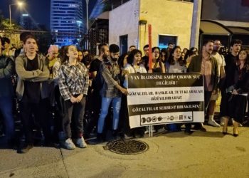 Li Îzmîr, Stenbol û Manîsayê 18 kes hatin girtin