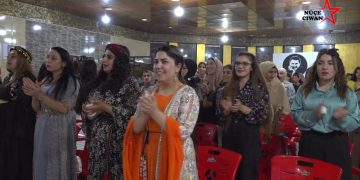 Konferansa Yekîtiya Jinên Ciwan bi peyamên navnetewî didome