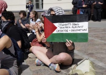 Wezîra Perwerdeyê ya Almanyayê banga tundkirina xwepêşandanên li zanîngehan kir