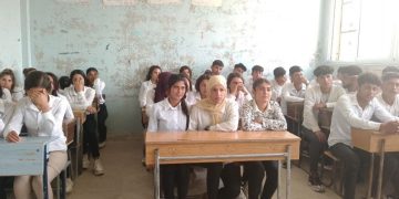 Ji xwendekaran dibistanên Kobanê re semîner li ser rêxistinbûn