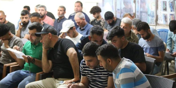 Ciwanên Kobanê amadekariyê pêşbirka fûtbolê ya Şehîd Bişeng û Şehîd Sara dikin