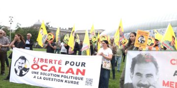 Sûcên dewleta Tirk ên li dijî hiqûq û mirovahiyê hat protestokirin