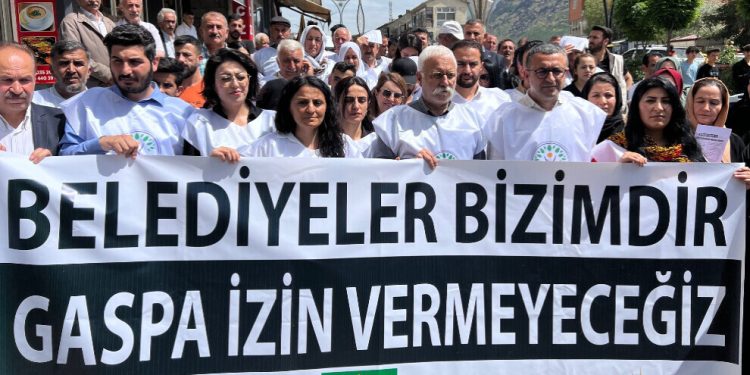 Li Colemêrgê ‘Meşa Demokrasiyê’ destpê kir