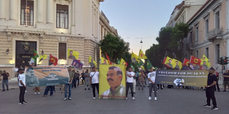 Li Atînayê meşa ‘Ji Rêber APO re Azadî’ hat lidarxistin