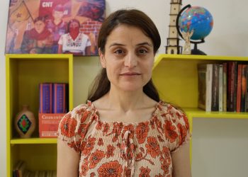 “Divê em xwe bigihînin hemû jin û ciwanên Rojhilata Navîn”