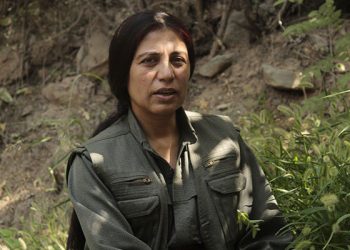 Gotina Rêbertî ku ji min re got ez qet ji bîr nakim: “Hûn hatin û tevlî şoreşê bûn, ev cesaretekî pir mezin e”