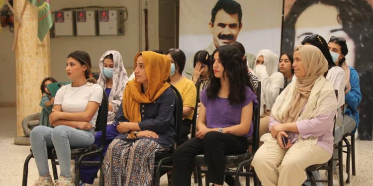 Jinên Ciwan li ser xeta Ş. Zîlan