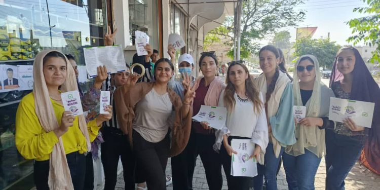 Yekîtiya Jinên Ciwan li bajarê Kobanê ji bo hilbijartinan li qadan e