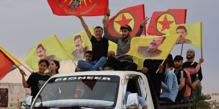 Li Şehba ciwanan li dijî tecrîdê derketin qadan