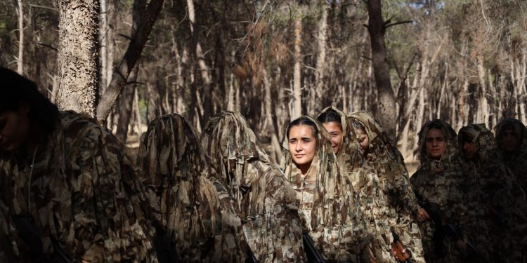 20 Ciwanên Kurd û Ereb tevlî refên azadiyê bûn